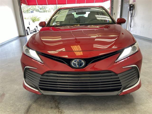 used 2023 Toyota Camry Hybrid car, priced at $32,301