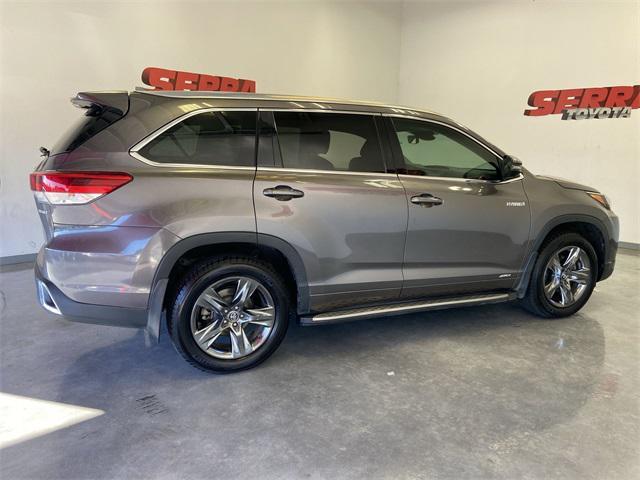 used 2017 Toyota Highlander Hybrid car, priced at $14,141