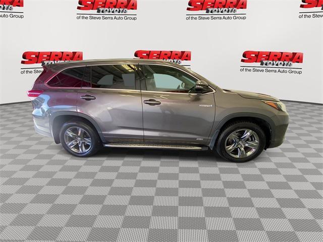 used 2017 Toyota Highlander Hybrid car, priced at $14,141