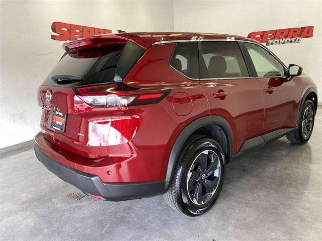 used 2025 Nissan Rogue car, priced at $28,900