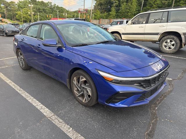 used 2025 Hyundai Elantra car, priced at $24,900
