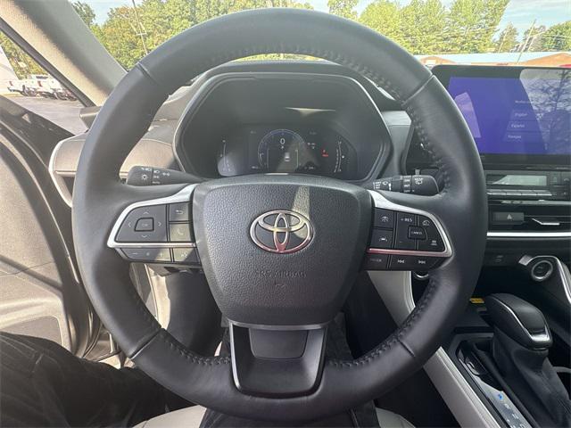 used 2025 Toyota Grand Highlander car, priced at $46,711