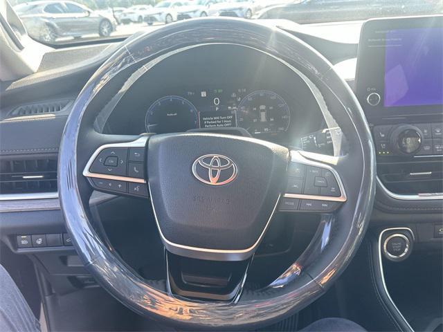 used 2025 Toyota Grand Highlander car, priced at $57,600
