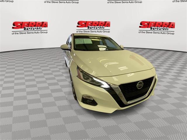 used 2022 Nissan Altima car, priced at $23,900