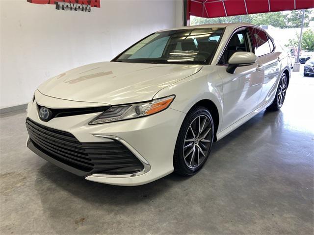 used 2023 Toyota Camry Hybrid car, priced at $26,900