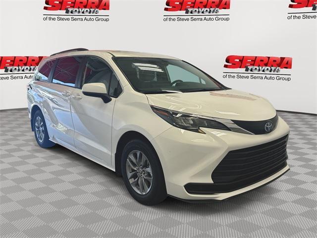 new 2025 Toyota Sienna car, priced at $42,826