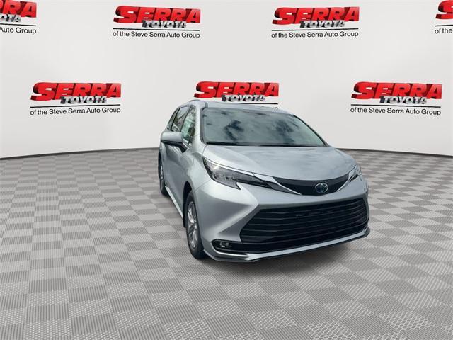 new 2025 Toyota Sienna car, priced at $51,022