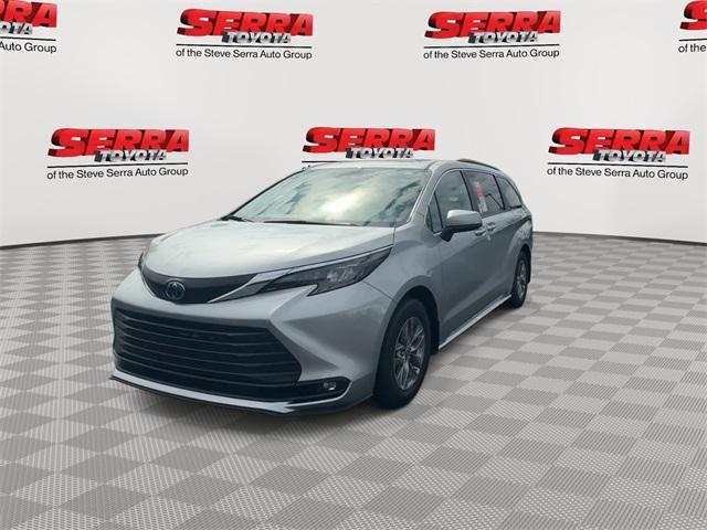new 2025 Toyota Sienna car, priced at $51,022
