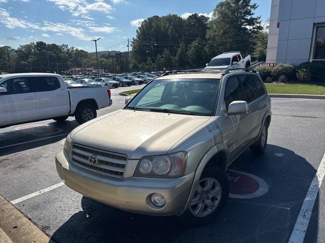 used 2002 Toyota Highlander car, priced at $8,845
