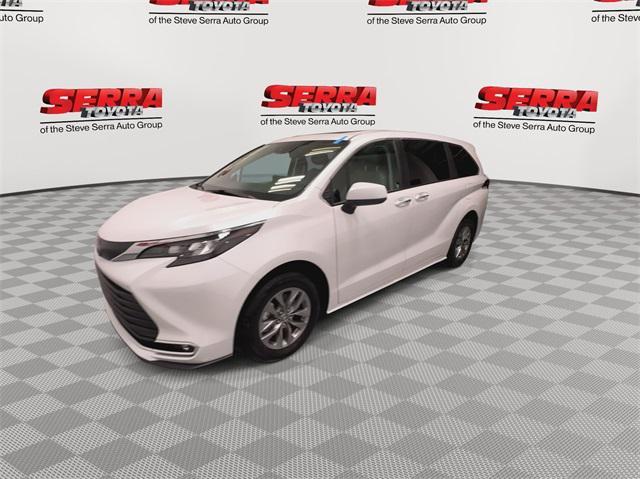 used 2024 Toyota Sienna car, priced at $46,600