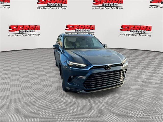 used 2025 Toyota Grand Highlander car, priced at $53,900