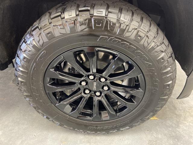 used 2021 GMC Canyon car, priced at $24,900