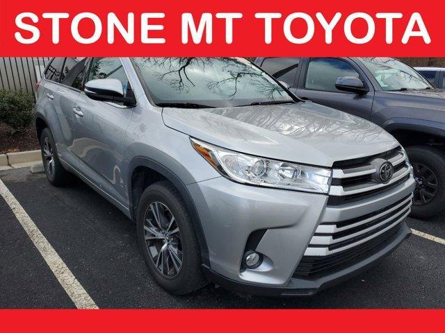 used 2018 Toyota Highlander car, priced at $22,721