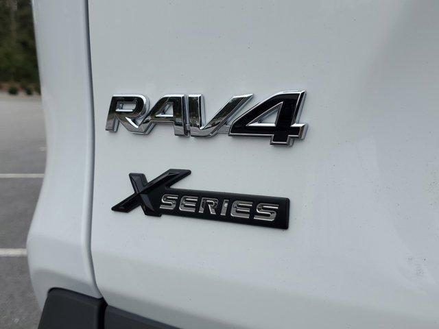 new 2024 Toyota RAV4 Hybrid car