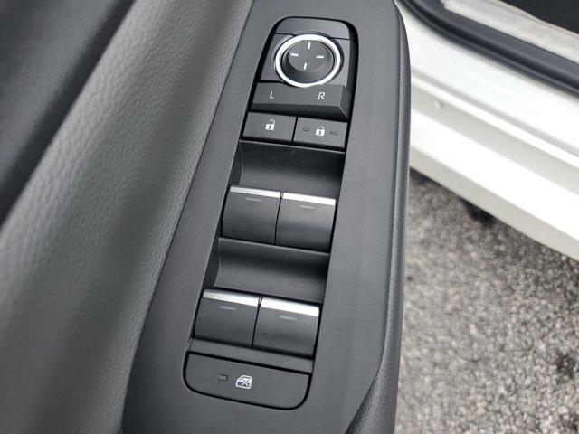 new 2025 Toyota Prius car