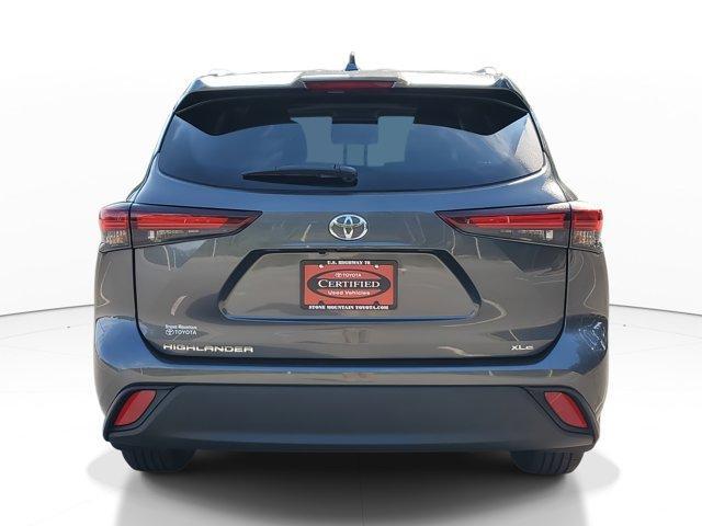 used 2024 Toyota Highlander car, priced at $41,299