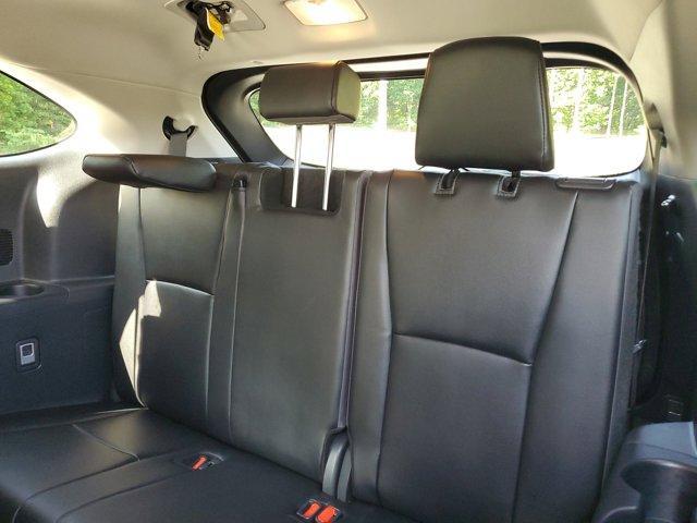 used 2024 Toyota Highlander car, priced at $41,299