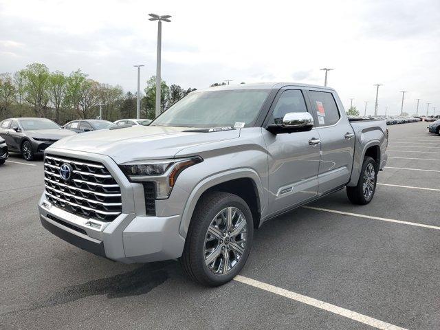 new 2024 Toyota Tundra Hybrid car