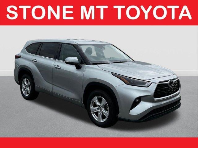 used 2024 Toyota Highlander car, priced at $38,997