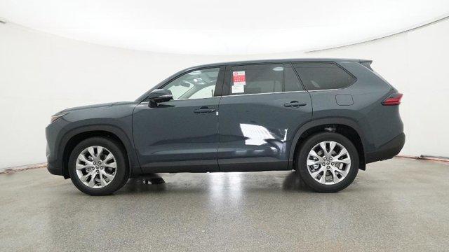 new 2025 Toyota Grand Highlander car
