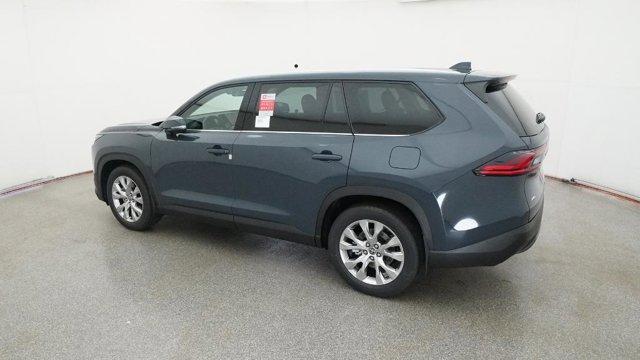 new 2025 Toyota Grand Highlander car