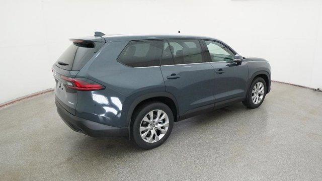 new 2025 Toyota Grand Highlander car