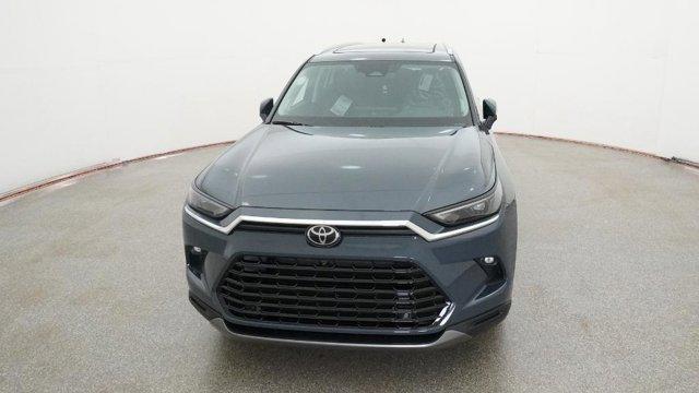 new 2025 Toyota Grand Highlander car