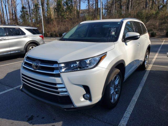 used 2017 Toyota Highlander car, priced at $26,713