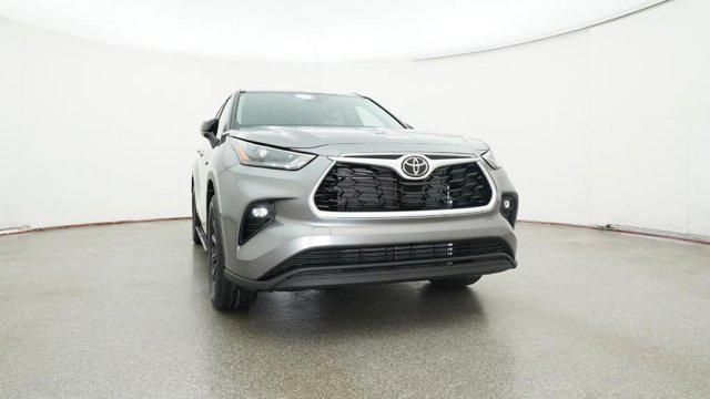 new 2026 Toyota Highlander car, priced at $52,950