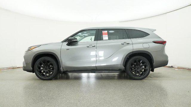 new 2026 Toyota Highlander car, priced at $52,950
