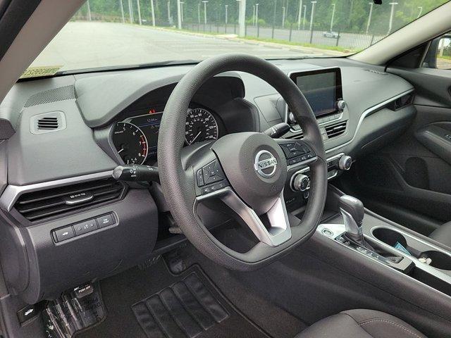 used 2022 Nissan Altima car