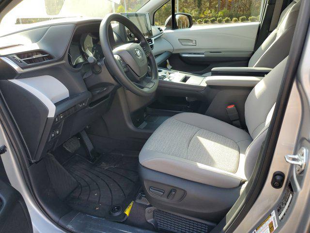 new 2025 Toyota Sienna car