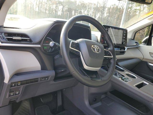 used 2021 Toyota Sienna car, priced at $34,217