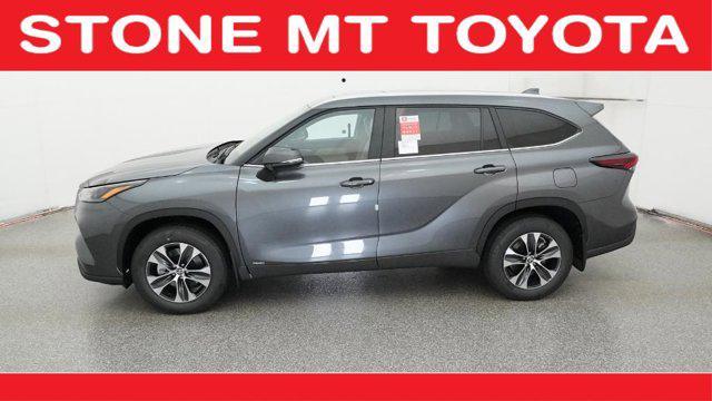 new 2025 Toyota Highlander Hybrid car, priced at $50,141