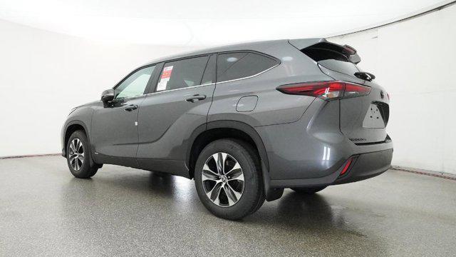 new 2025 Toyota Highlander Hybrid car, priced at $50,141
