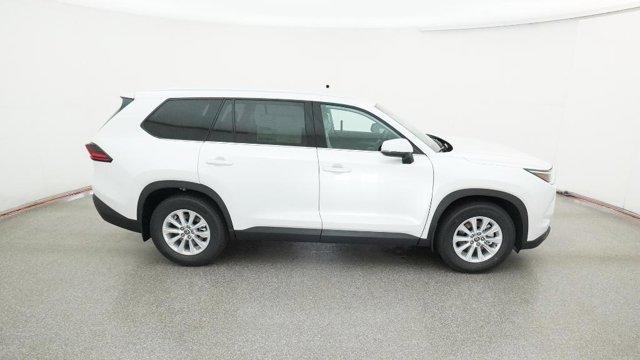 new 2025 Toyota Grand Highlander car