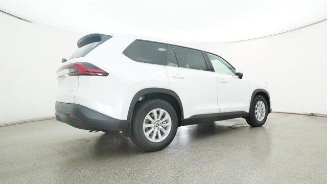 new 2025 Toyota Grand Highlander car