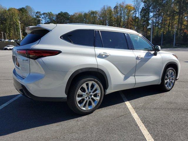 used 2023 Toyota Highlander Hybrid car, priced at $41,845