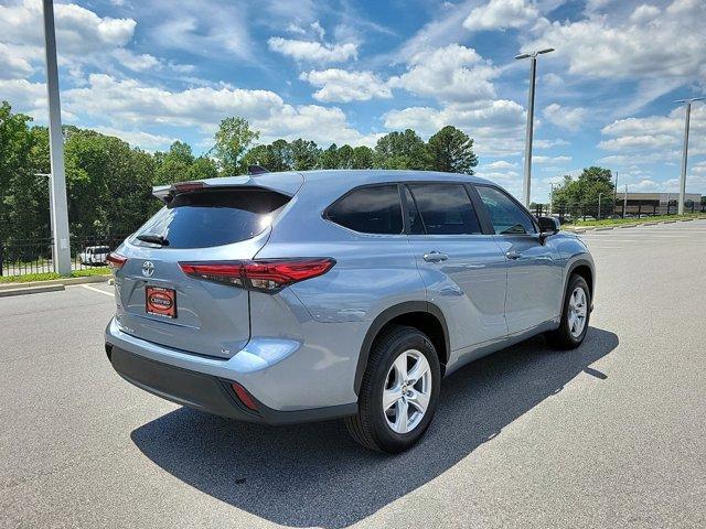 used 2023 Toyota Highlander car