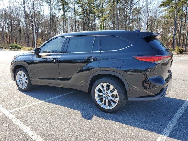 used 2020 Toyota Highlander Hybrid car, priced at $28,769