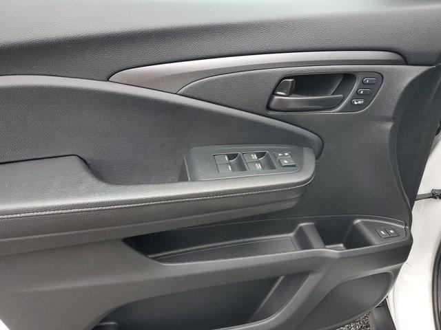 used 2022 Honda Passport car, priced at $30,433