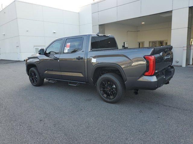 new 2024 Toyota Tundra car