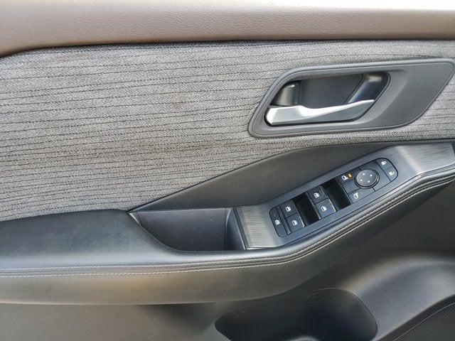 used 2023 Nissan Rogue car, priced at $18,099