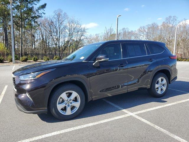 used 2021 Toyota Highlander car, priced at $30,256