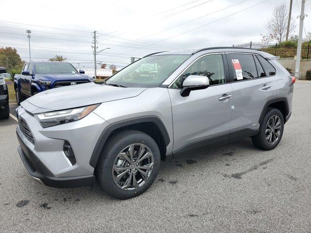 new 2024 Toyota RAV4 Hybrid car