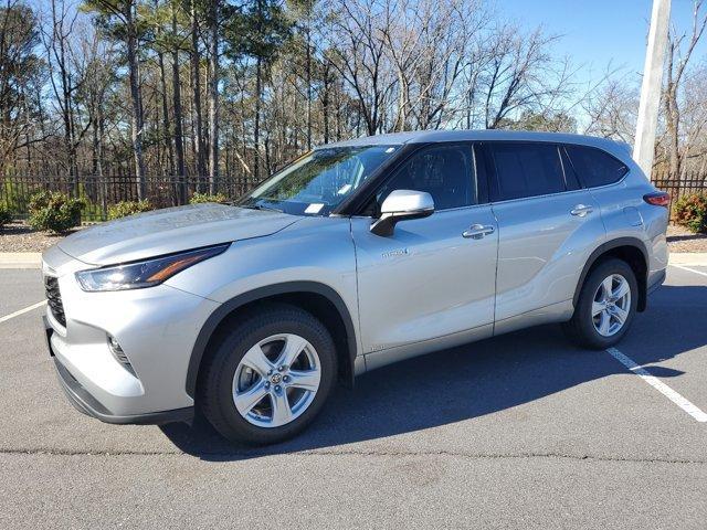 used 2021 Toyota Highlander Hybrid car, priced at $32,575