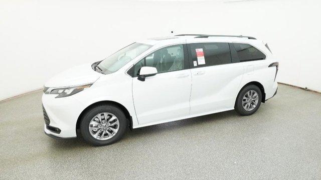 new 2025 Toyota Sienna car