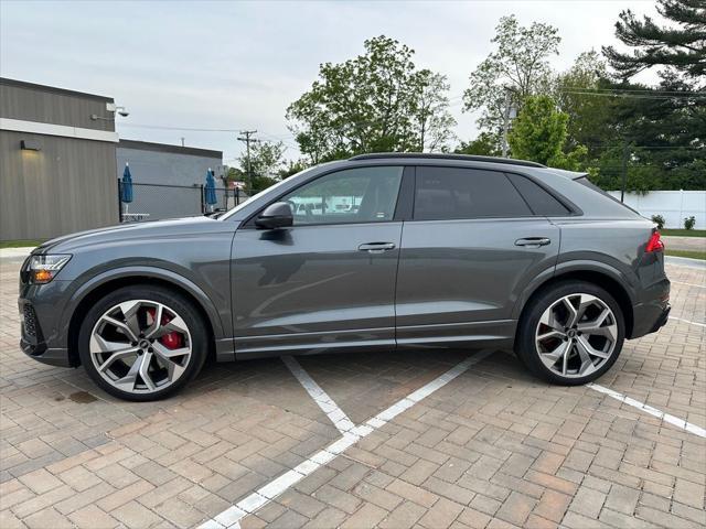 used 2021 Audi RS Q8 car, priced at $83,991