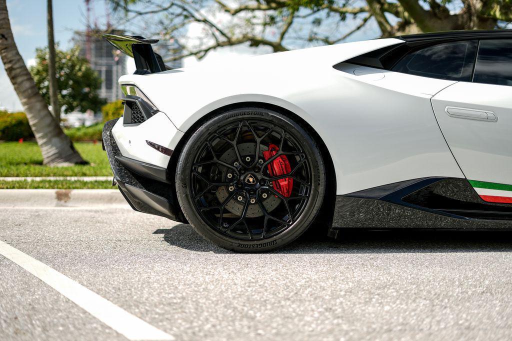 used 2018 Lamborghini Huracan car, priced at $279,991