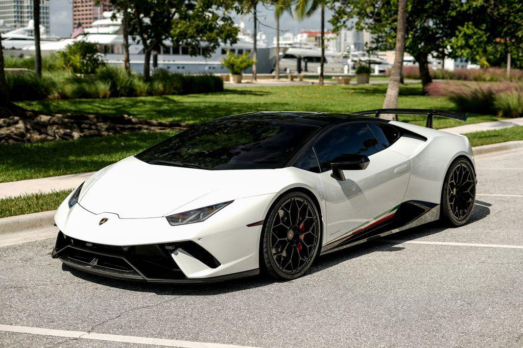 used 2018 Lamborghini Huracan car, priced at $279,991
